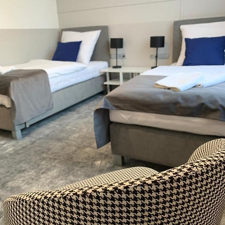 Hotel Coliber Klobuck Bagian luar foto