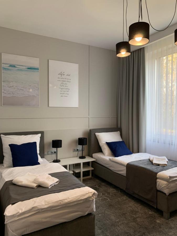 Hotel Coliber Klobuck Bagian luar foto