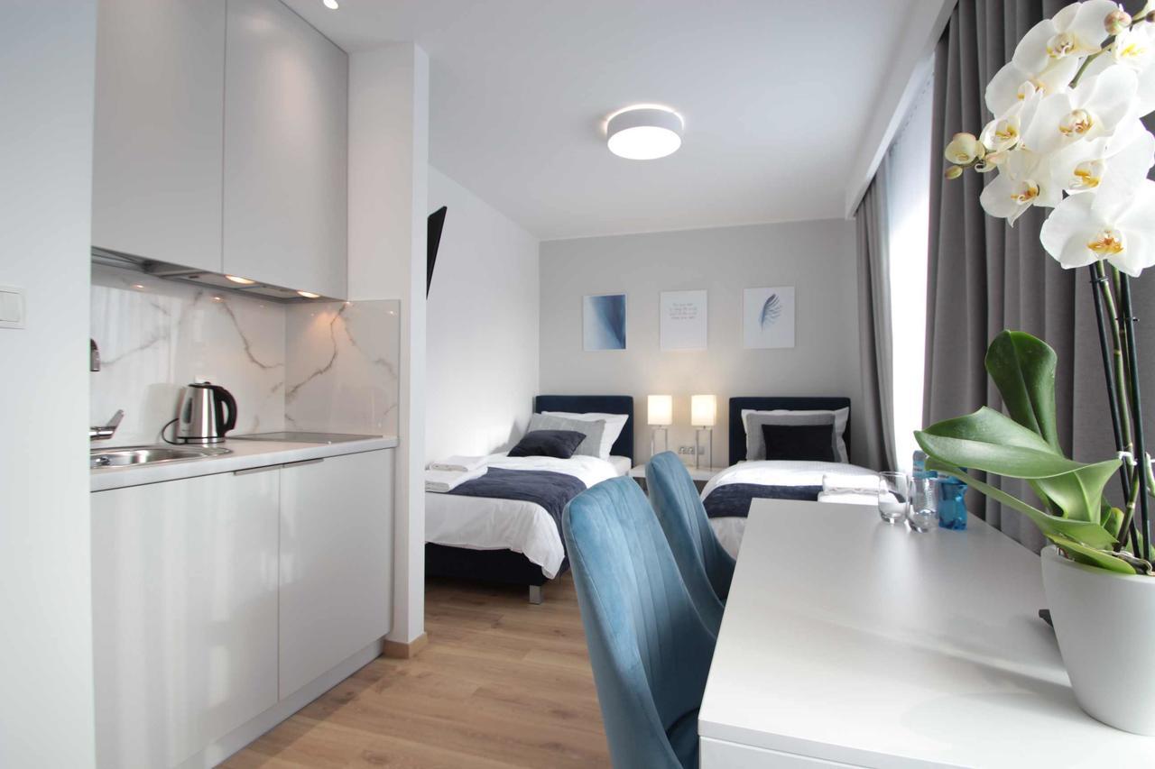 Hotel Coliber Klobuck Bagian luar foto